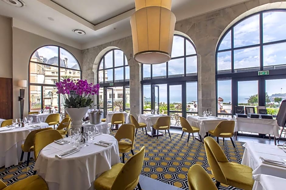hotel le cafe de paris biarritz france rates from eur134