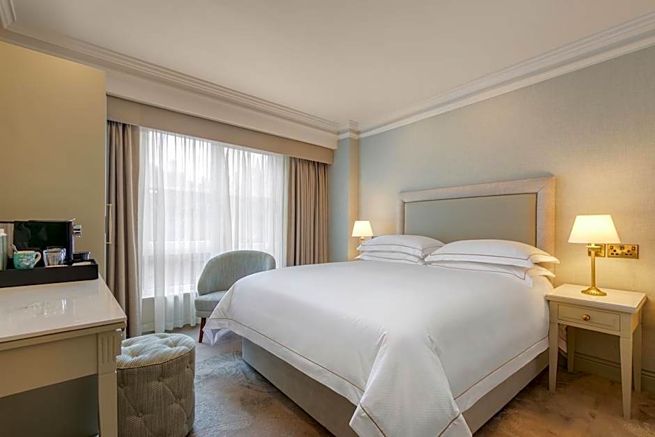 Brooks Hotel