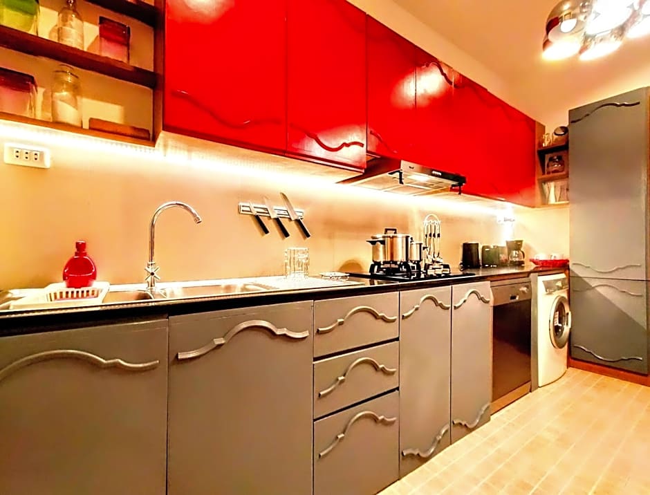 Leelawadee Pool Villa BBQ&Pool party