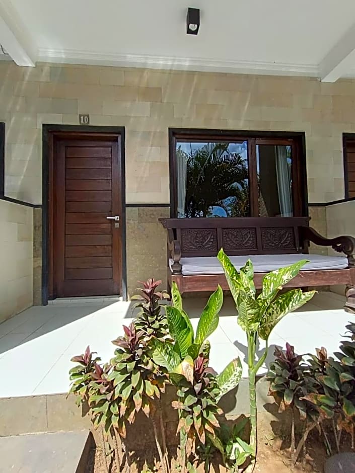 Kala Surf Camp