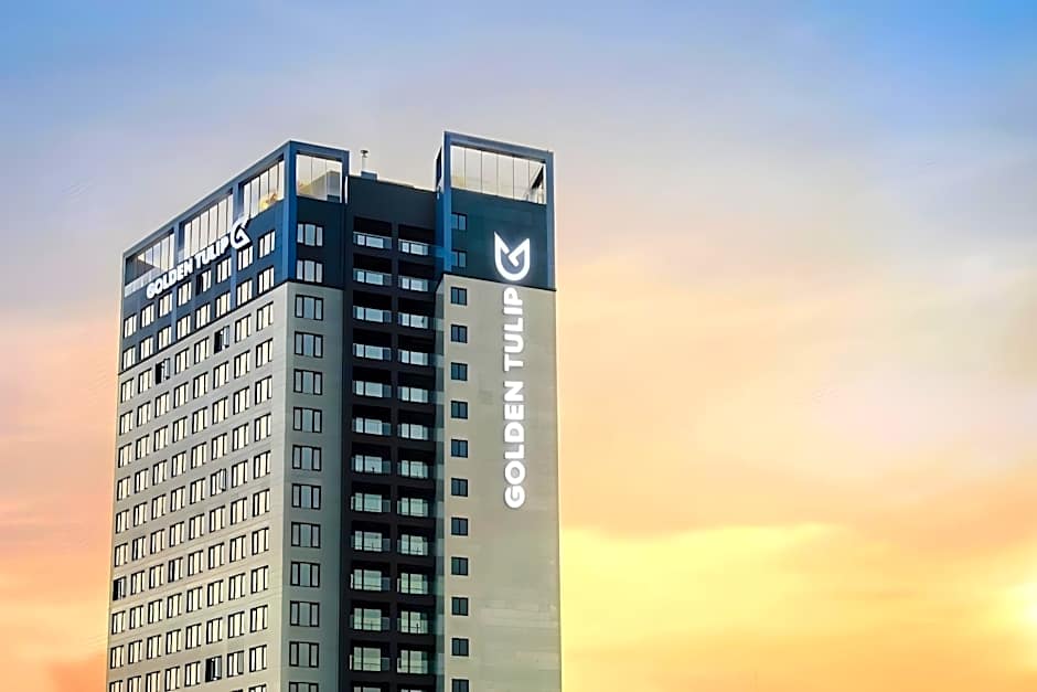 Golden Tulip Ever Yongin Hotel