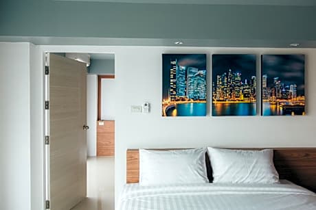 Family Suite with Balcony