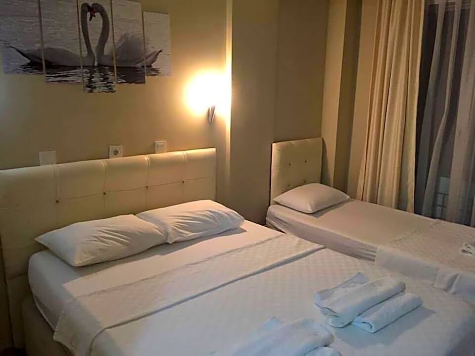 Koz Eren Otel