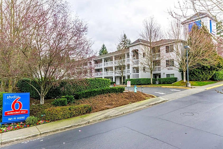 Studio 6-Mountlake Terrace, WA - Seattle