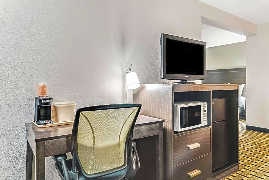 Quality Inn Detroit Downtown