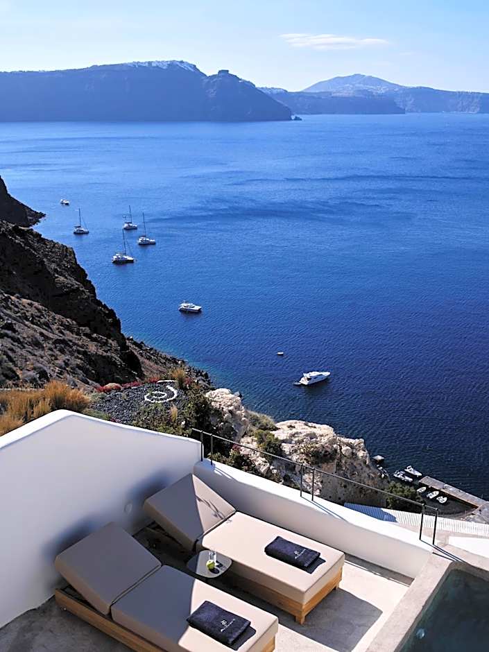 Andronis Luxury Suites