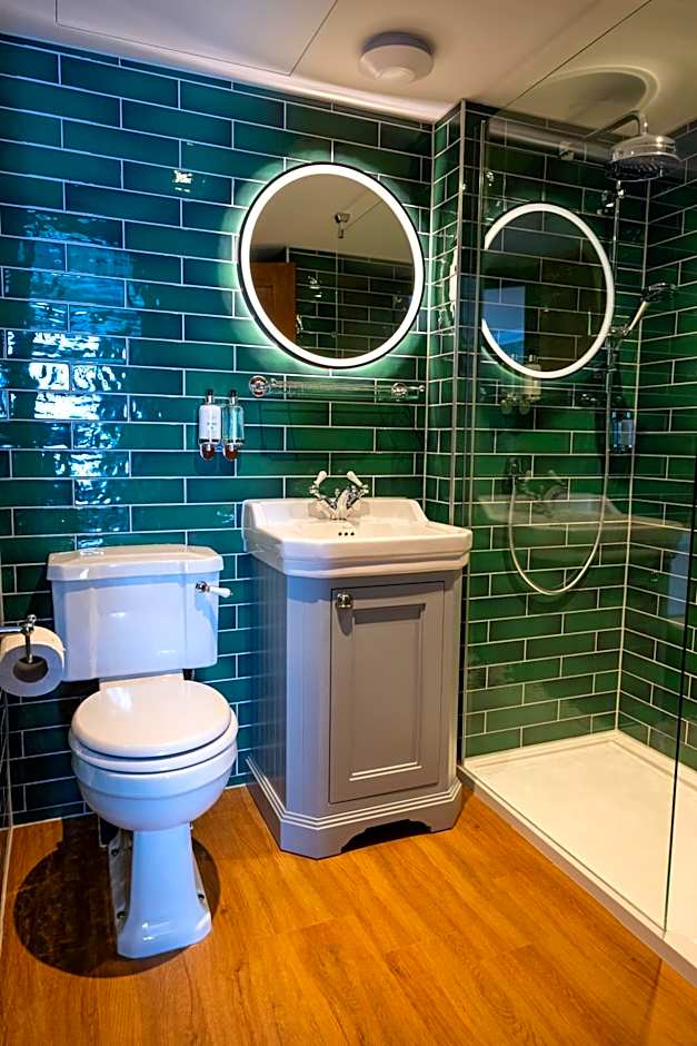Wheatsheaf Hotel by Chef & Brewer Collection