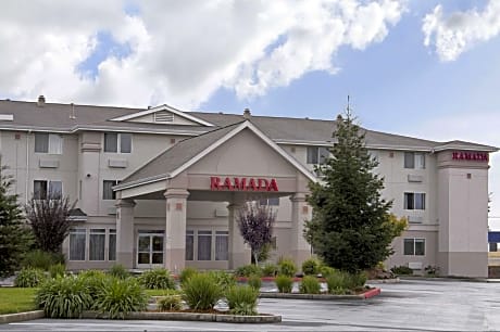 Ramada Limited Redding