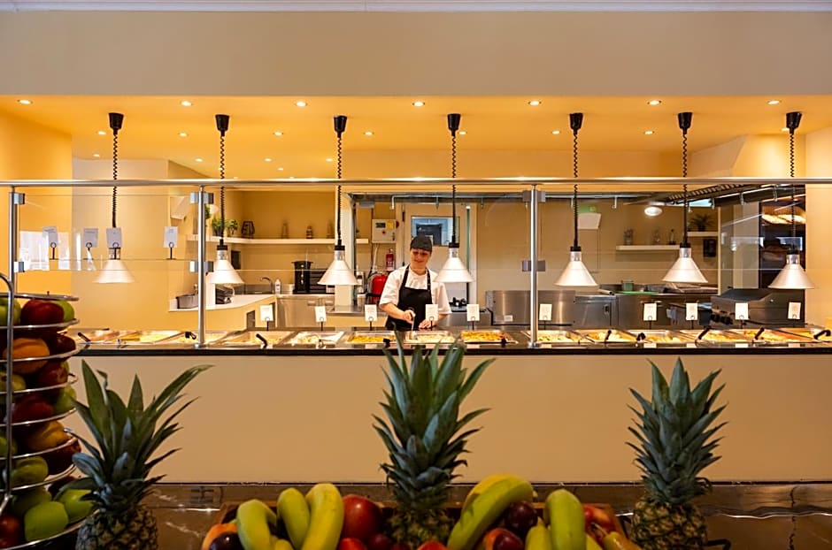 Mitsis Petit Palais Beach Hotel