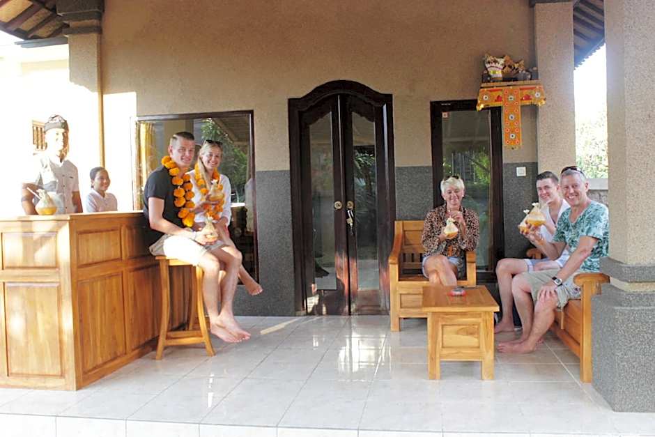 Kubu Padi Wooden House