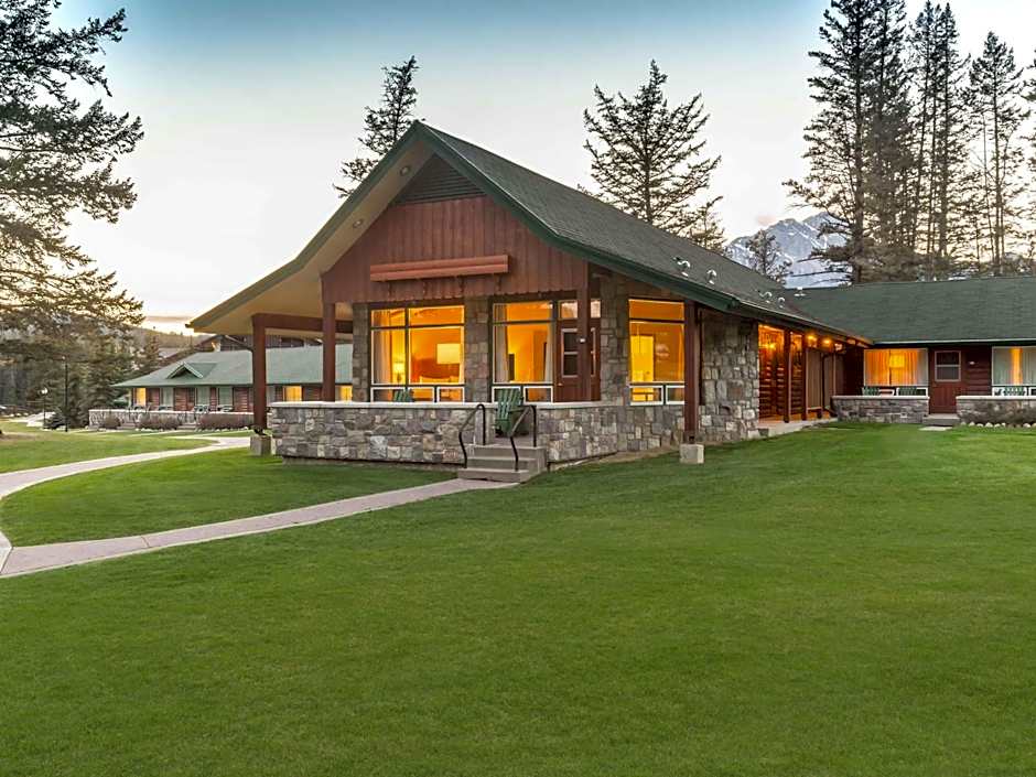 Fairmont Jasper Park Lodge