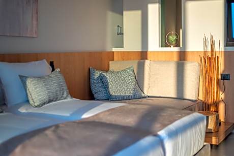 Double Premium Sea View and Balcony