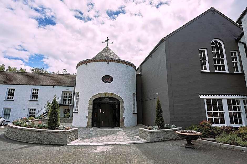 Dunadry Hotel And Gardens