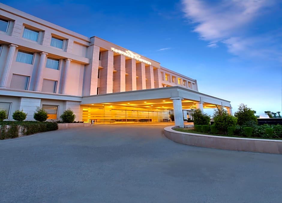 Seyfert Sarovar Premiere Dehradun