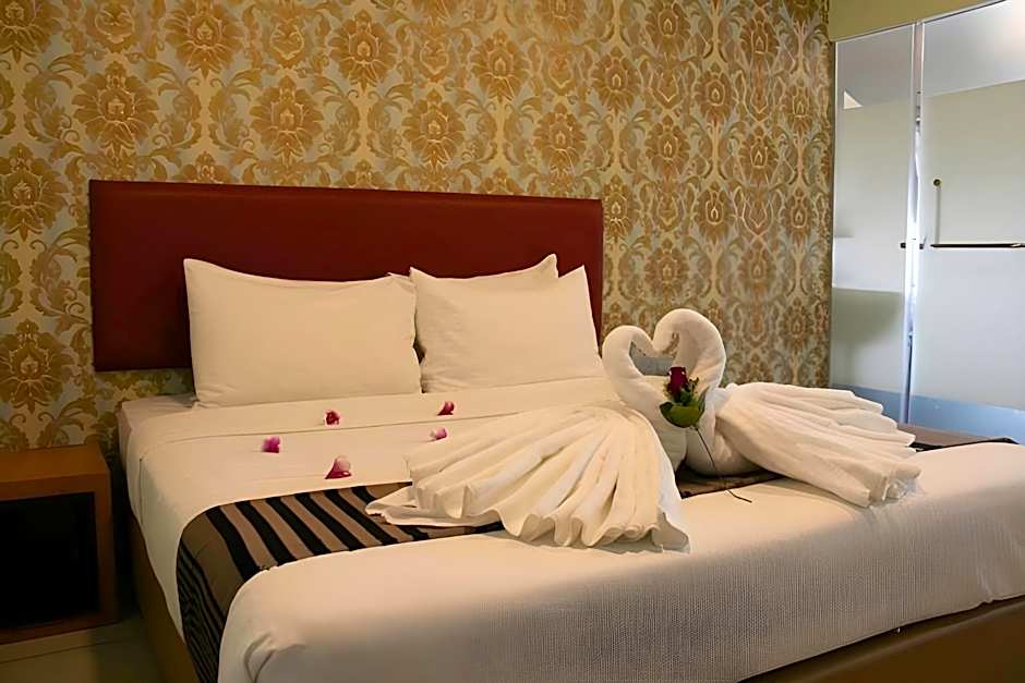 Prince 33 Hotel