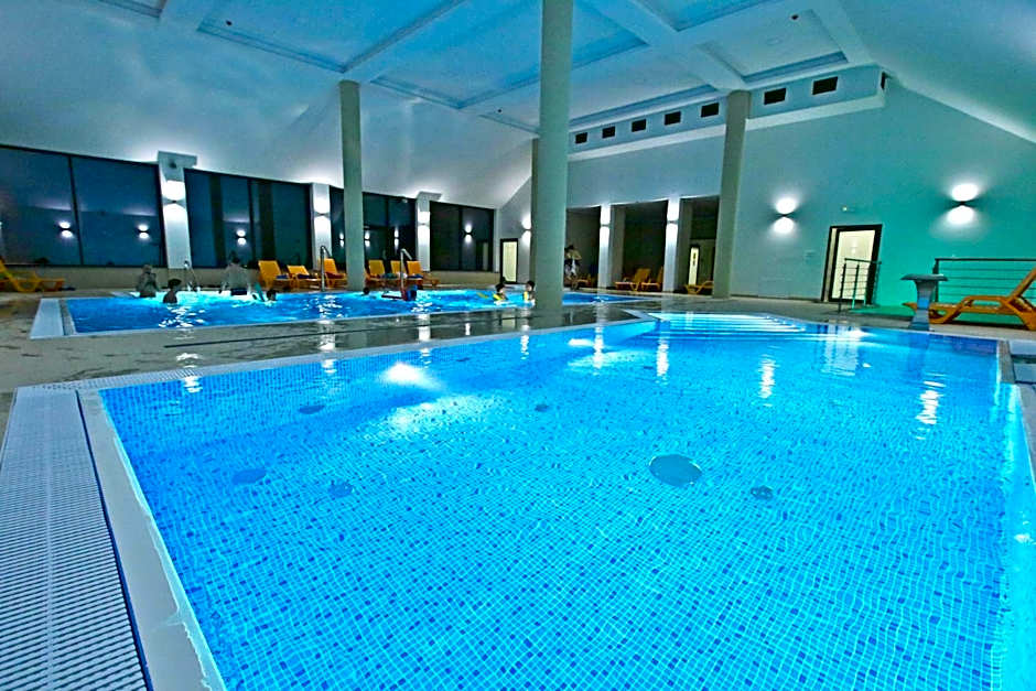 Hotel Nowy Zdrój - Centrum Zdrowia i Wypoczynku