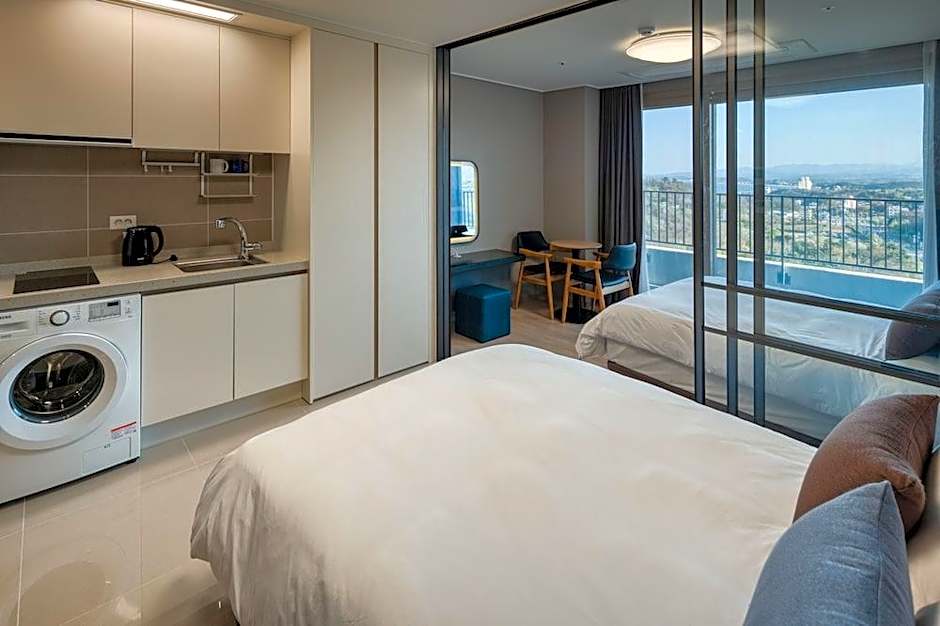 The BlueMark Hotel Sokcho