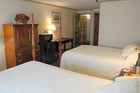 Double Room - Second Floor - Above Lounge