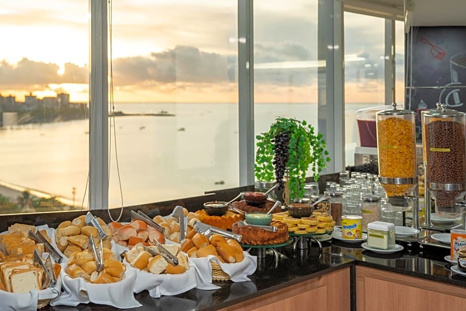 Hotel Brisa Suites Pajucara