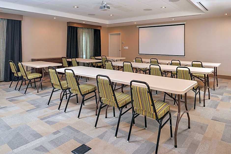 Hampton Inn & Suites St. Paul Oakdale/Woodbury by Hilton
