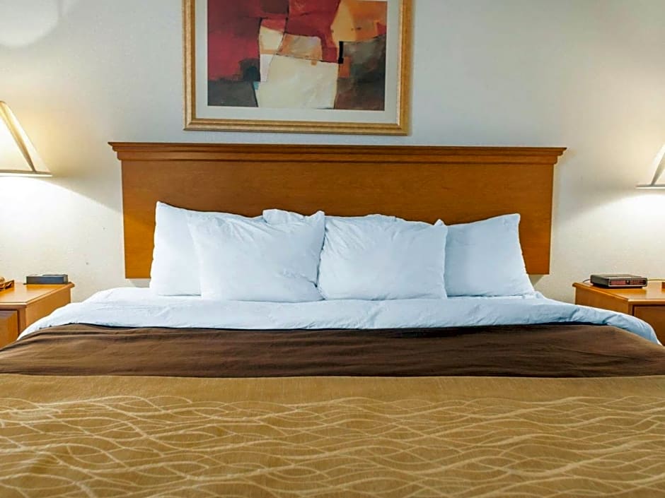 Quality Inn near Amish Country