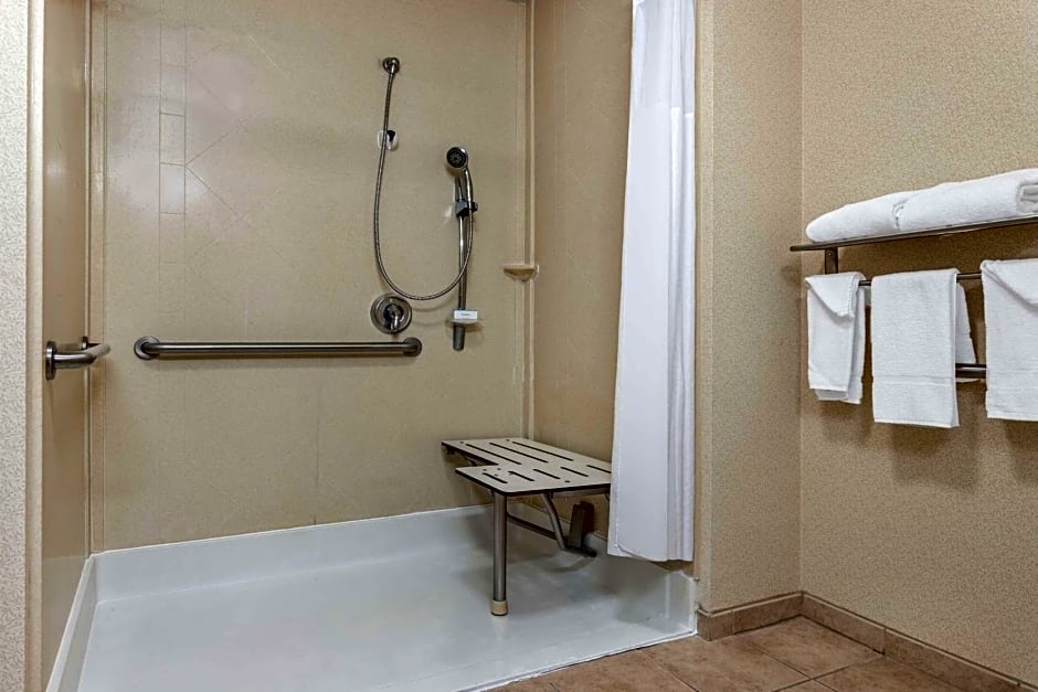 Hampton Inn By Hilton & Suites Sacramento-Elk Grove Laguna I-5