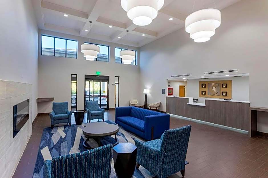 Comfort Inn & Suites Hot Springs Midtown