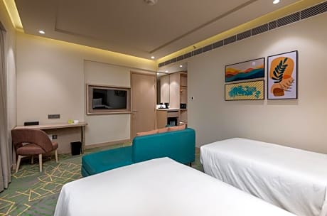 Standard Twin Room with Mountain View - F&SB discount 15%