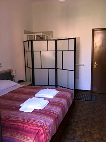 Double or Twin Room with Shared Bathroom