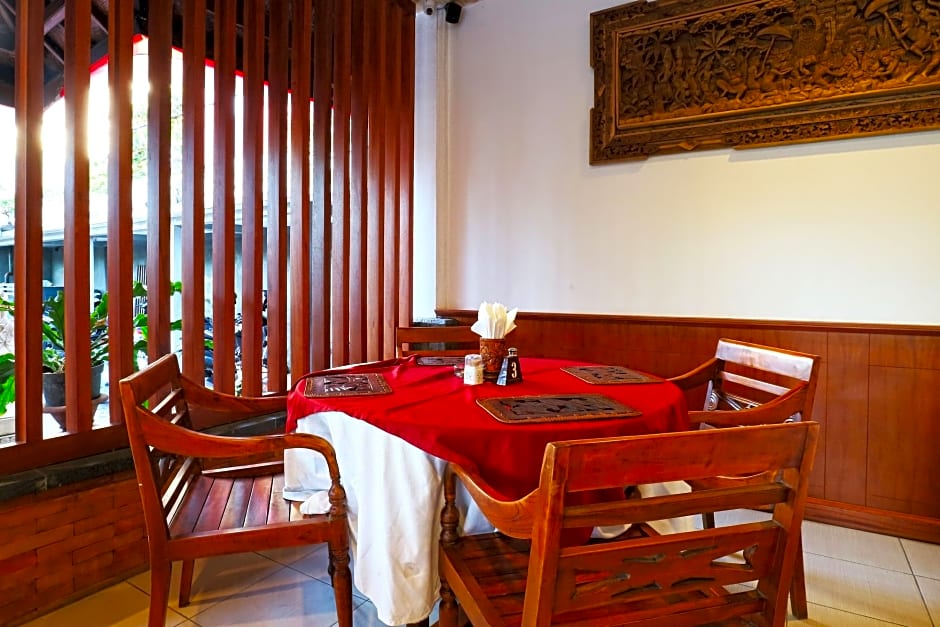 Hotel Sinar Bali Legian by ZUZU