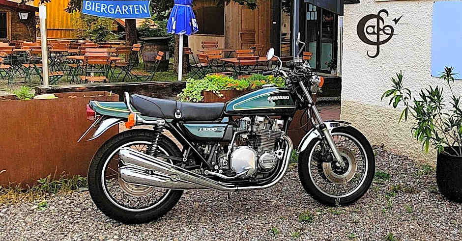 Hotel "Cafe Verkehrt" - Wellcome Motorbiker, Berufsleute und Reisende im Schwarzwald