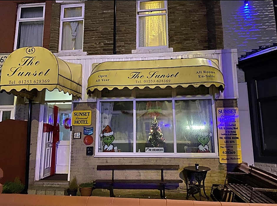 The Sunset – Blackpool