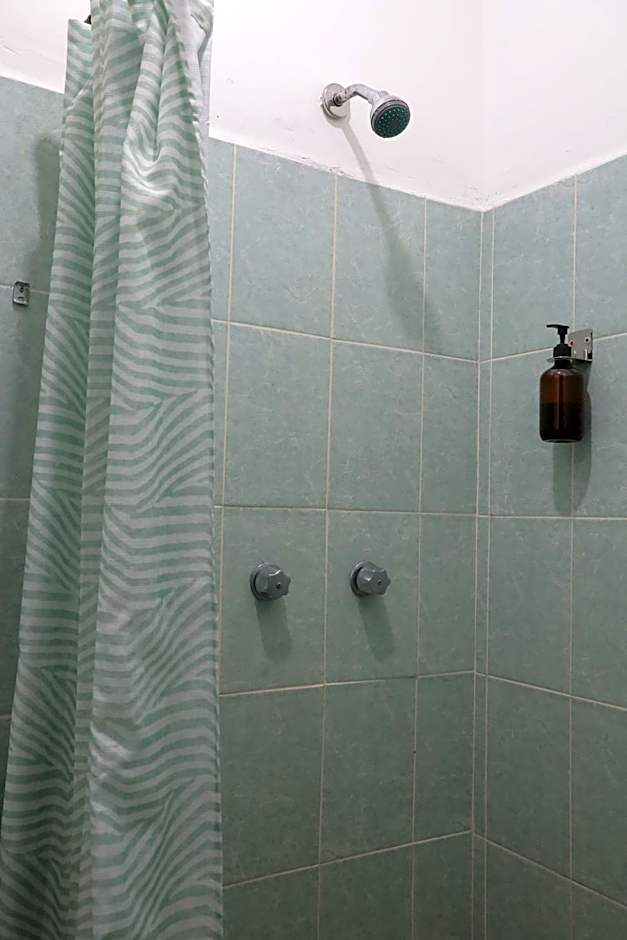 ANTIQUE Guest House Fundidora