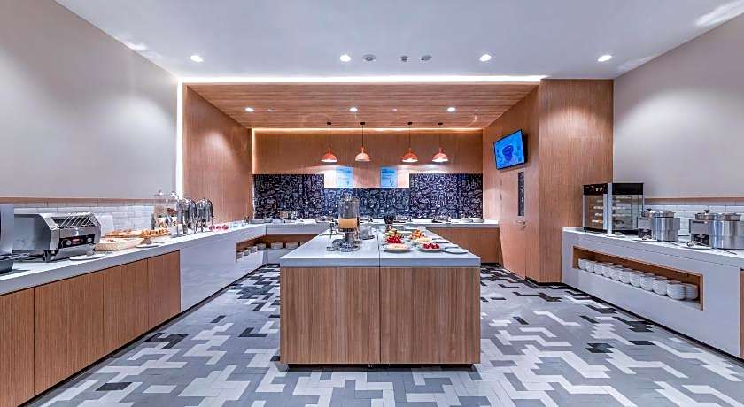 Holiday Inn Express Chongqing Zhongxian By IHG
