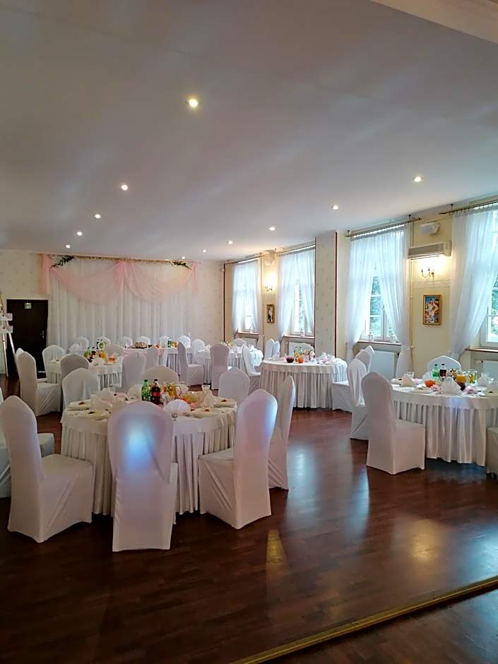 Hotel i Restauracja Chopin