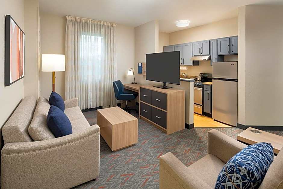 Candlewood Suites Miami Lakes By IHG