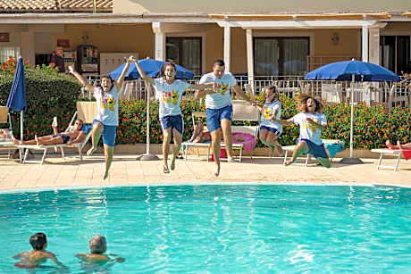 SECRET VILLAGE Budoni