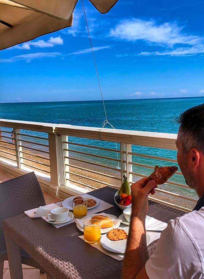 Hotel Brigantino Non Dista