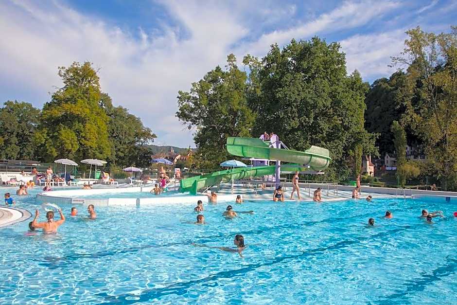 Village Vacances La Riviera Limousine by Popinns
