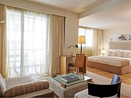 Daios Luxury Living