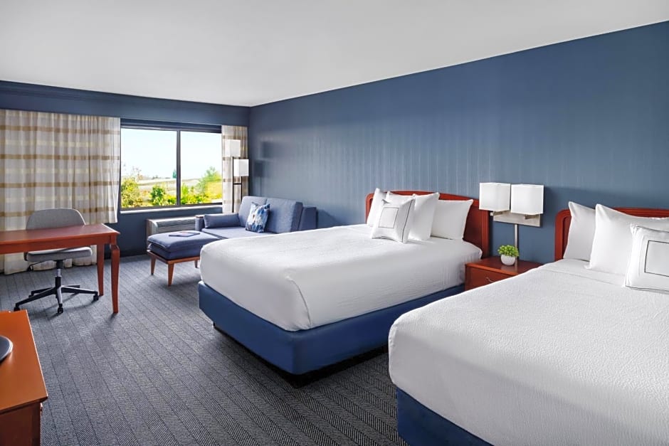 Courtyard by Marriott Sacramento Folsom