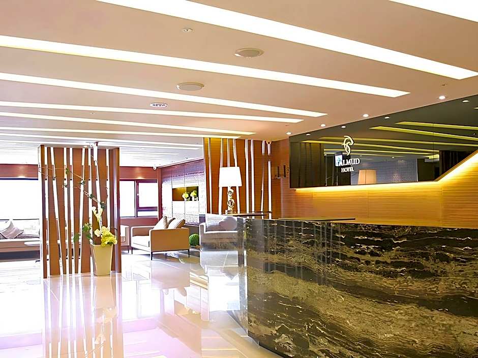 Talmud Hotel Yizhong