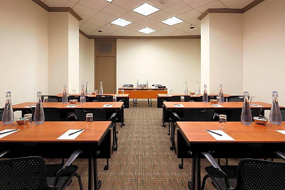 Delta Hotels by Marriott Ottawa City Centre