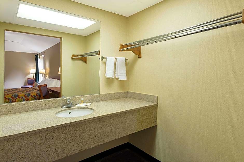 Knights Inn Elizabethtown