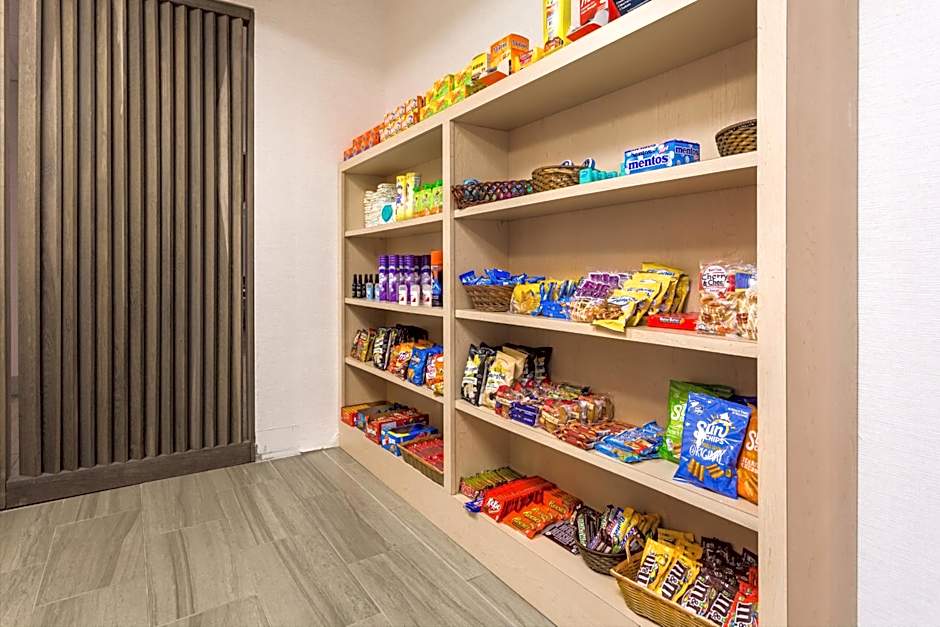 Holiday Inn Express and Suites - Petersburg - Fort Lee by IHG