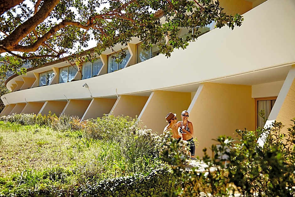 Hotel Restaurant La Vague de Saint Paul & Spa