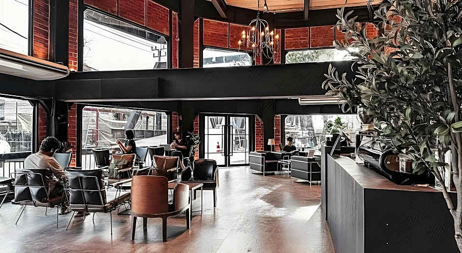 Letana Hotel Samuprakarn