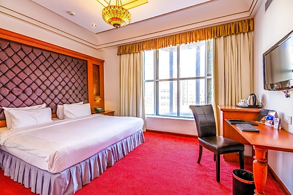 The Platinum Hotel
