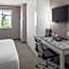 Prairie Crest Medicine Hat by IHG