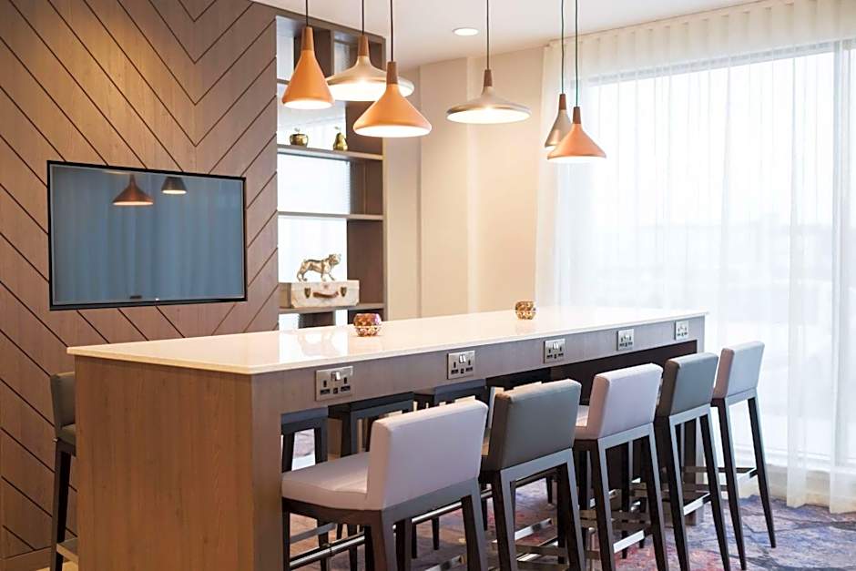 Hampton By Hilton Aberdeen Airport